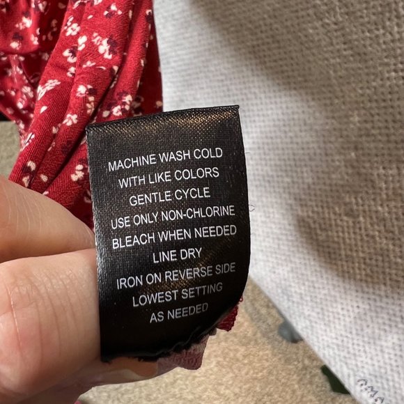 Trixxi Womens Dress Large Red Floral Ruched V Neck 3/4 Sleeve Summer Dressy - Picture 12 of 12